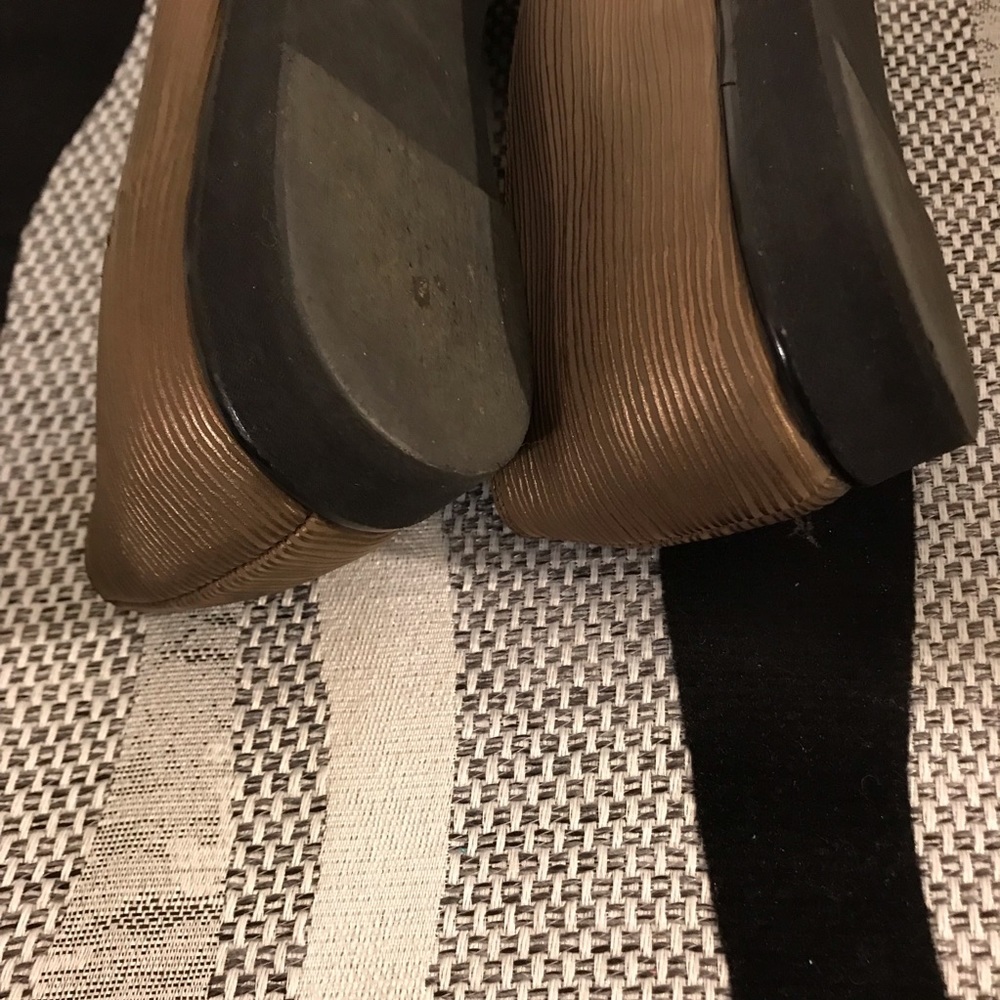 Salvatore Ferragamo Classic Heeled Shoes - Picture 4 of 5